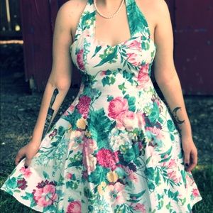 Vintage floral 1950s inspired EXPO dress size 12